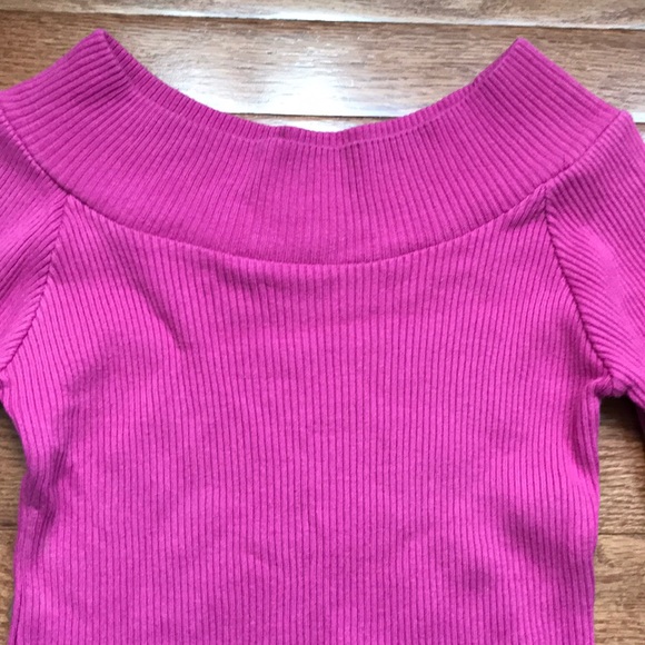 Fuchsia ribbed top - Picture 2 of 12